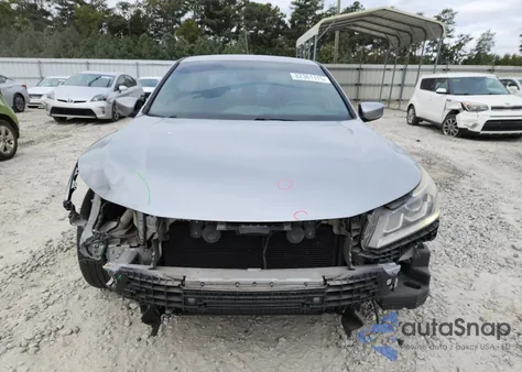 2017 Honda Accord Sport Special Edition z USA, uszkodzony, nr VIN 1HGCR2F18HA280627